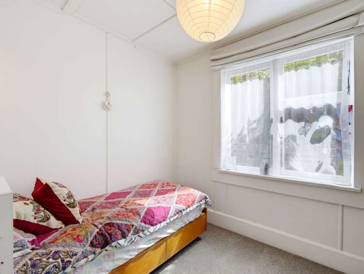 10 Cornwall Road Lyttelton_12