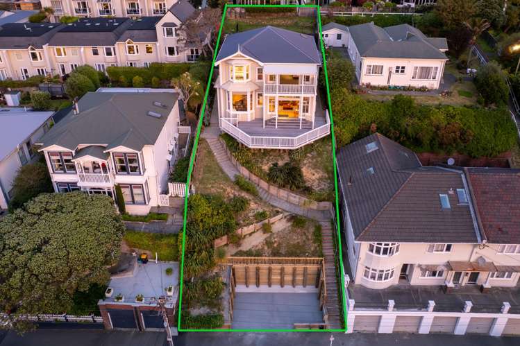 17 Austin Street Mount Victoria_36