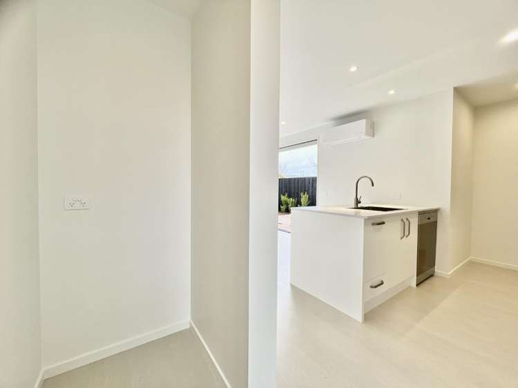 1/49 Laurence Street 1572_3