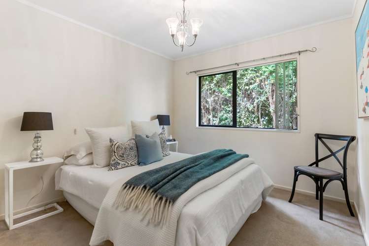 2/894 East Coast Road Northcross_11