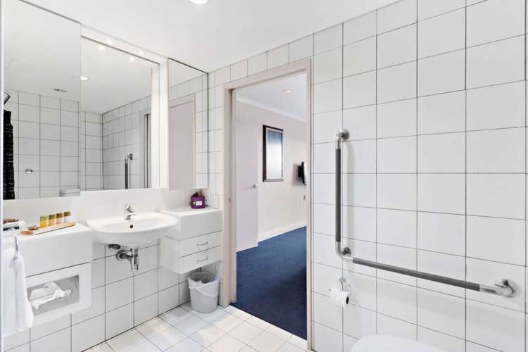 706,9-17 Byron Avenue Takapuna_13