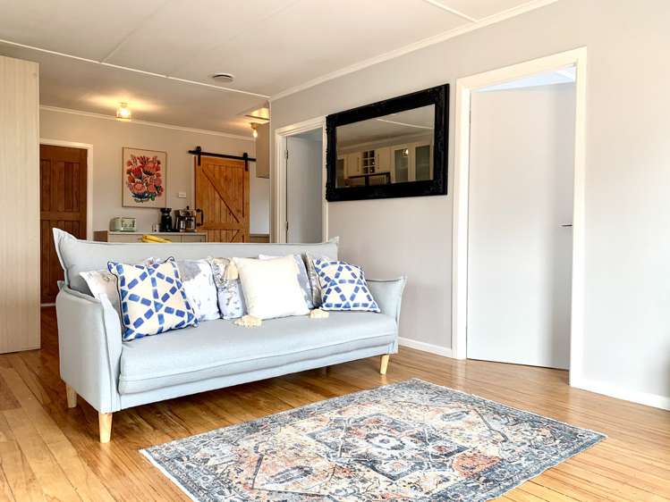 5 Third Avenue Orere Point_6