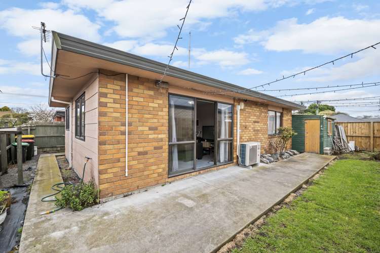 2/517 Hereford Street Linwood_8