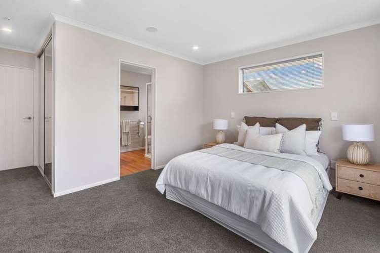 33b Parnwell Street Burwood_7