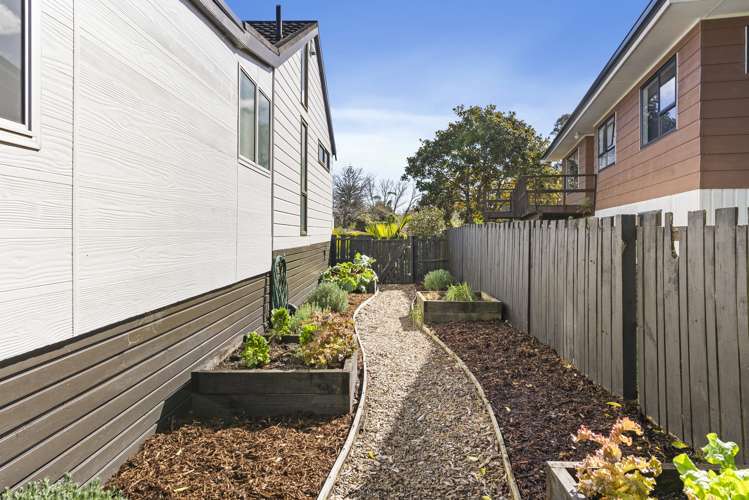 20 Taitapu Street Massey_17