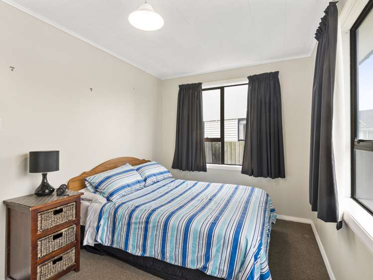 12 Avro Crescent Hornby_7