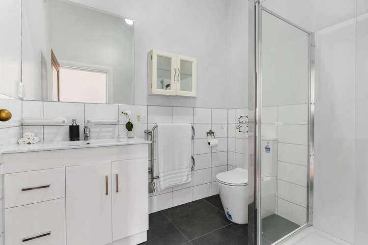 52 Parkvale Road Karori_10