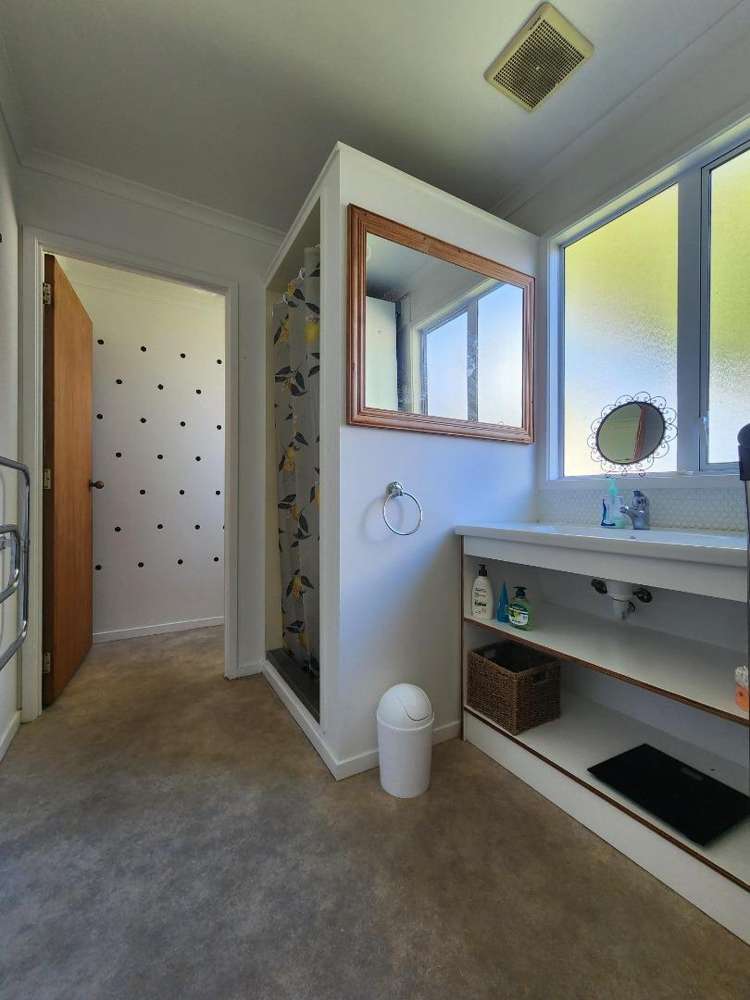 19A Pitcairn Street Oakura_10