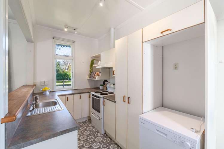 77 Salford Street Edendale_6