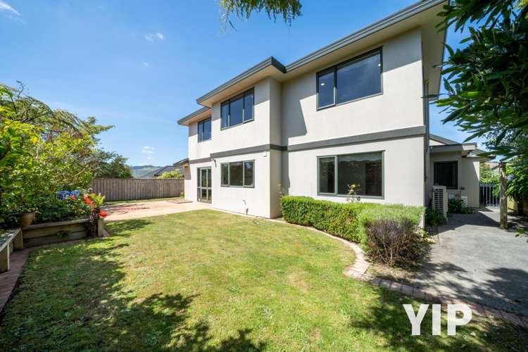 6 Derry Hill Churton Park_18