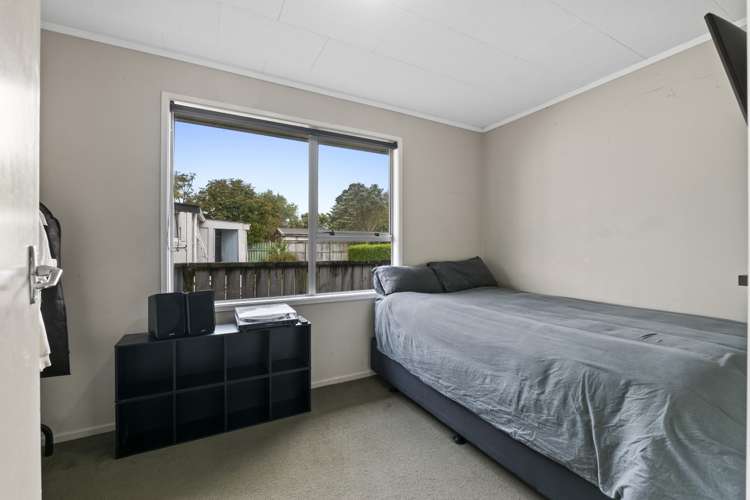 16 Carthew Street Okato_22