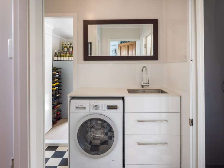 8 Fulton Street Springlands_11