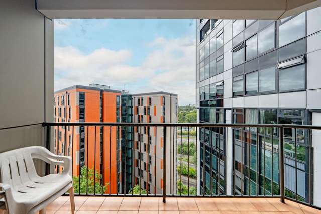 Unit 10B/6 Whitaker Place Grafton_2