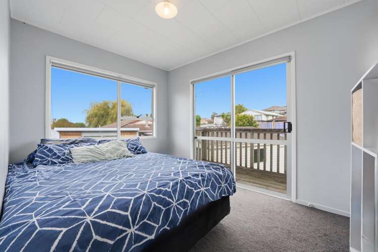 197 Mahia Road Wattle Downs_12