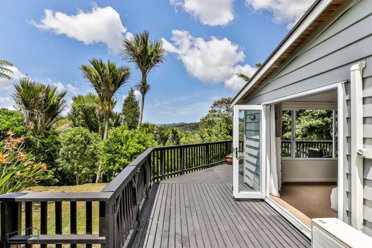 100 Huia Road Titirangi_30