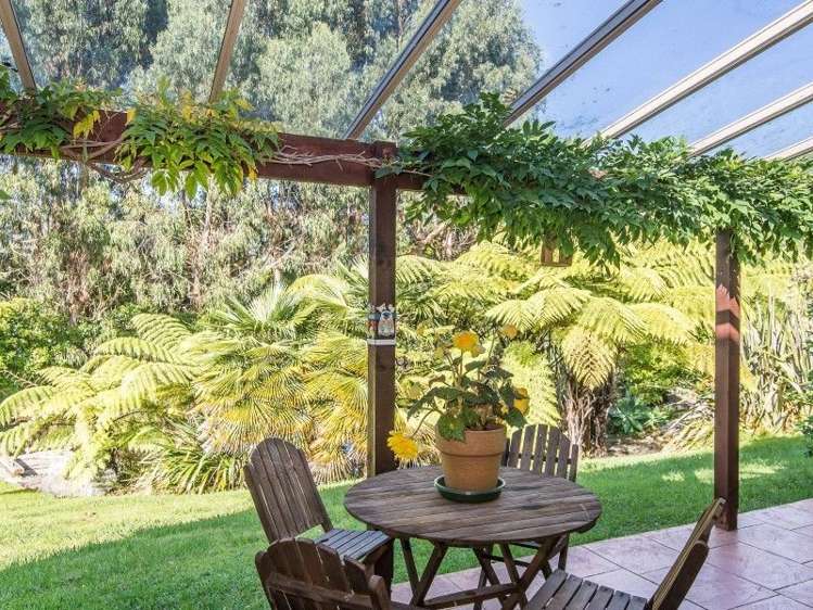 55 Aston Road Waikanae_16