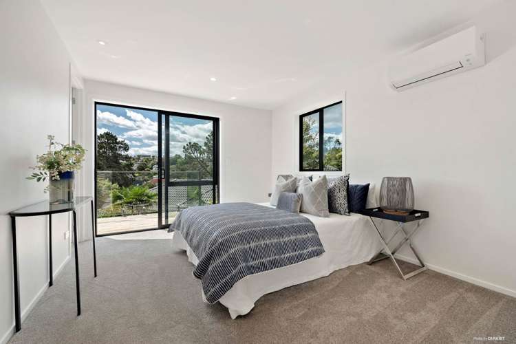 2/56 Woodlands Crescent Browns Bay_14