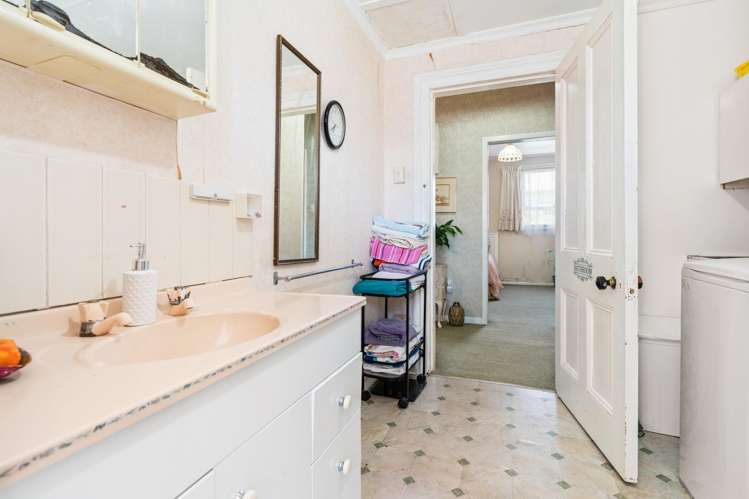 21 Jeans Street Masterton_12