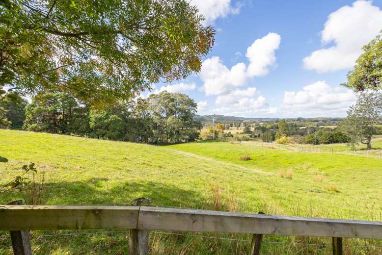 132 Waikoukou Valley Road Waimauku_31