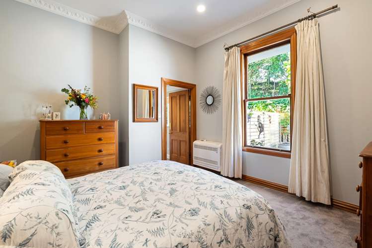 87 Nevay Road Miramar_16