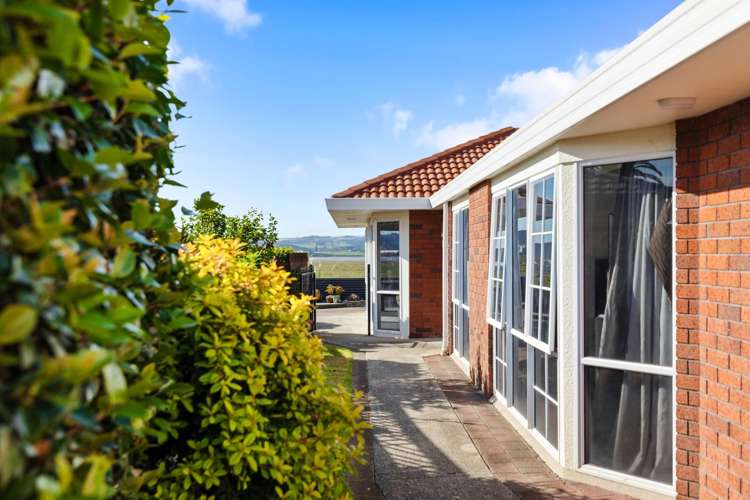 19 Phoenix Heights Mt Maunganui_14