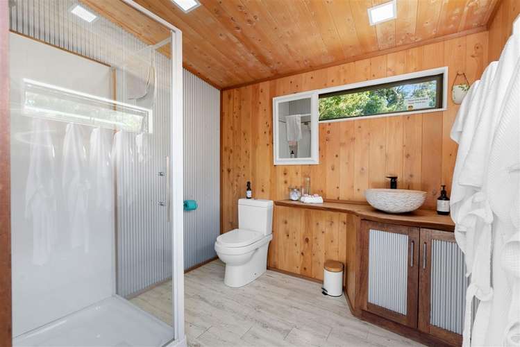 168 Massey Road Waipu_16