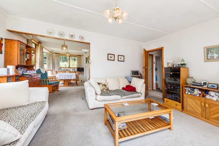 48 Derwent Crescent Titirangi_8