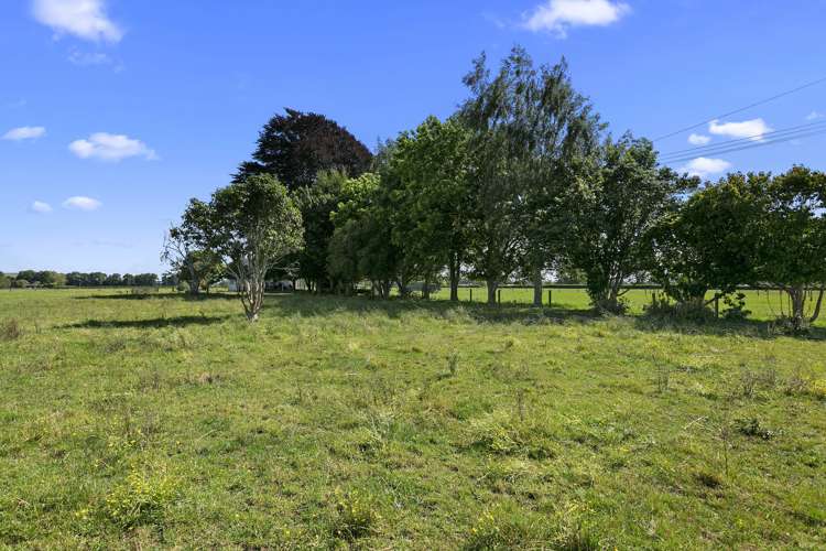 330 Mclarnon Road Cambridge_13