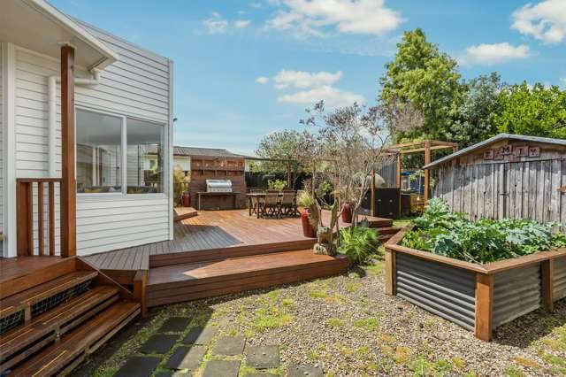 4 Studfall Street Pakuranga Heights_2