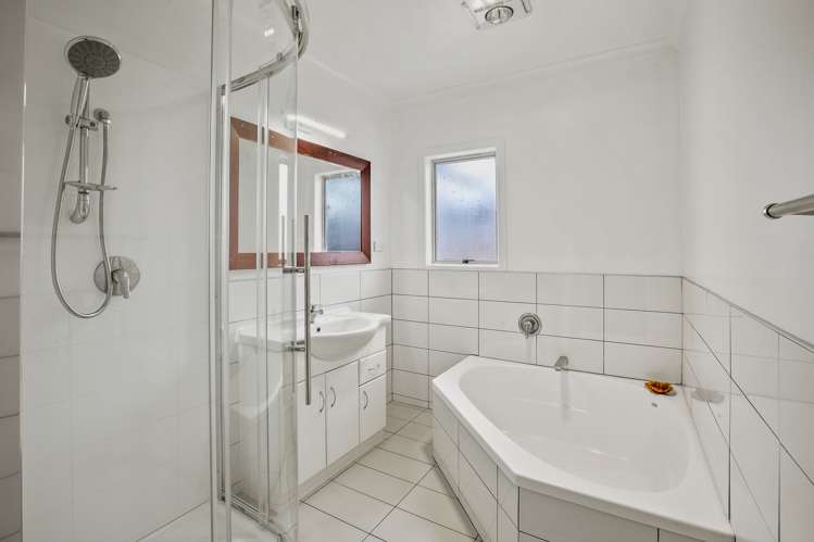 156 Ngamotu Road Spotswood_12