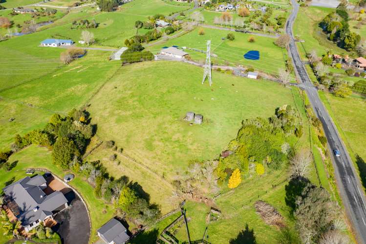 2 Nihotetea Lane (Pvt) Maunu_12