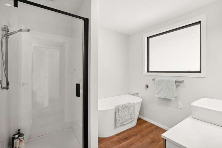 8 Kingan Road Luggate_12