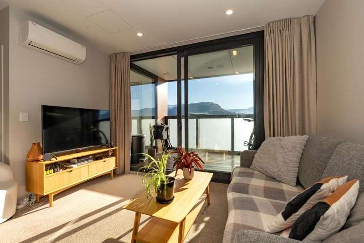 504/18 Mountain Ash Drive Frankton_2
