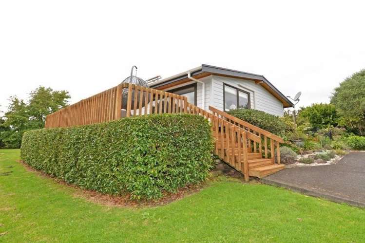 25 Sarah Todd Lane Waimauku_0