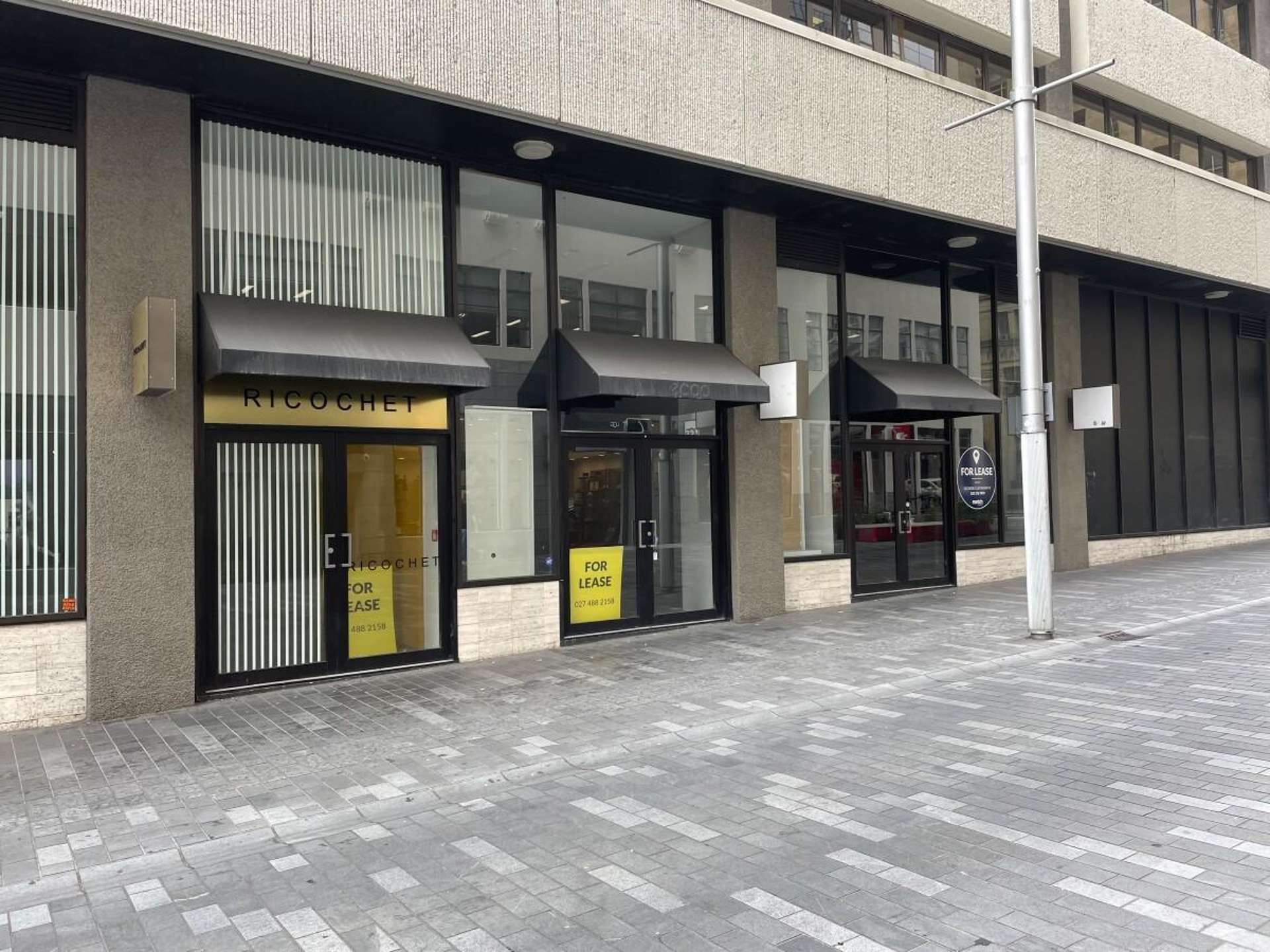 6 Jean Batten Place City Centre_0