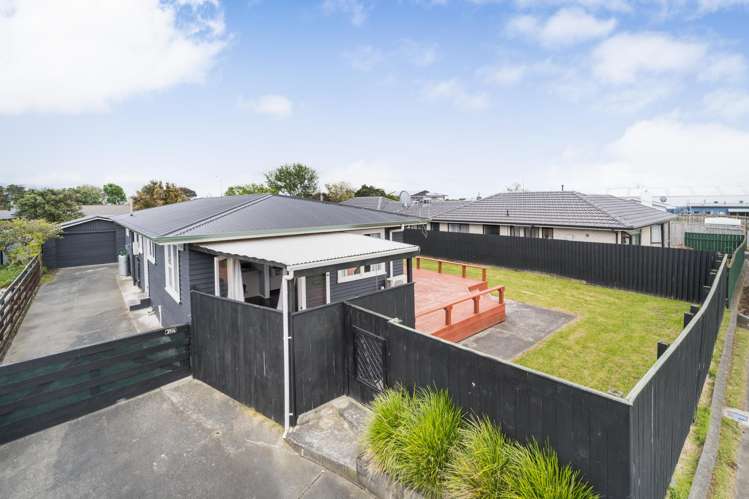 6 Karamea Crescent Kelvin Grove_4