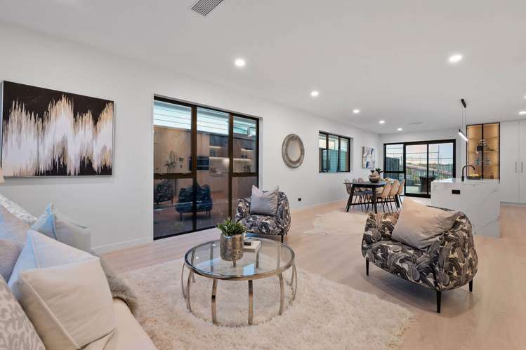 53 Parkland Loop_3