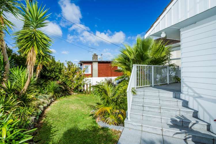 1/498 Beach Road Murrays Bay_48