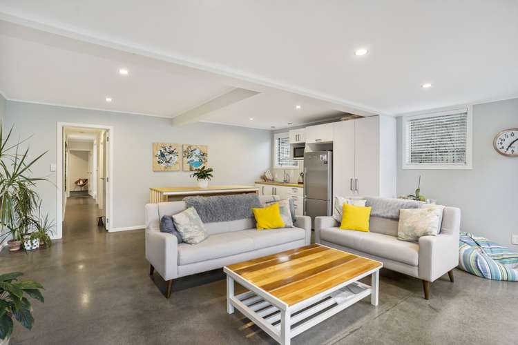 22 Enderby Drive Te Atatu Peninsula_7