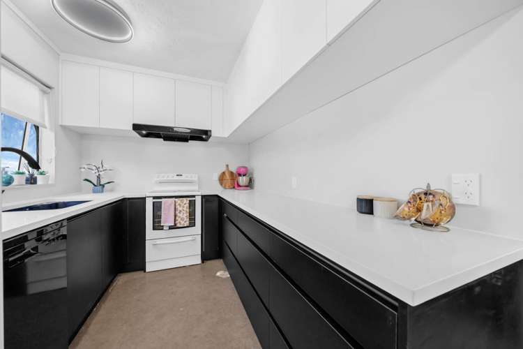 2/116 Bradbury Road Highland Park_8