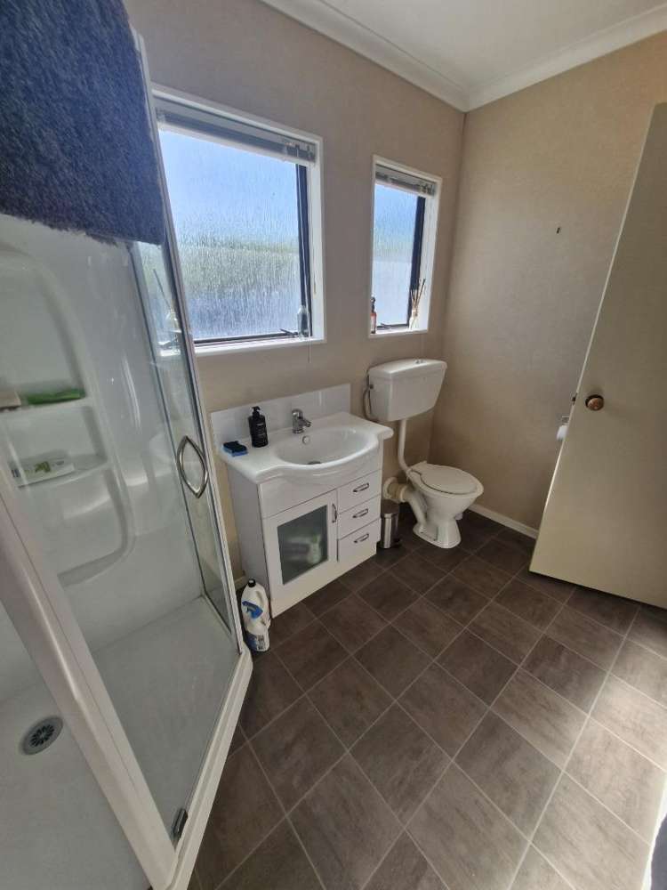 44 Leader Street Riverton_9