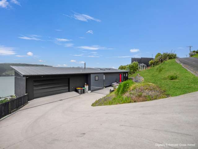 60 Kauri Street Ravensbourne_2