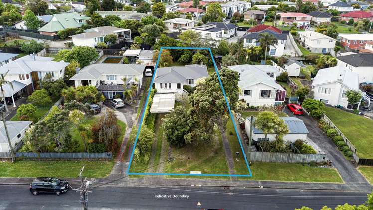 8 Coniston Avenue Te Atatu South_19