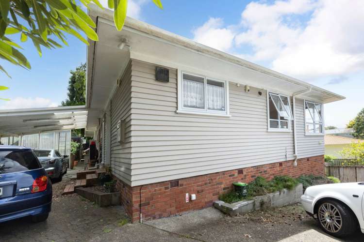 10 Merchant Avenue Te Atatu South_12