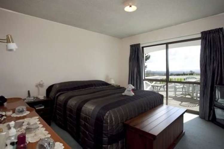 227 Hicks Road Cambridge_10