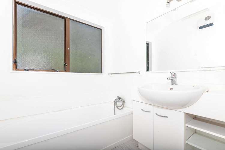 22 Albatross Close Whitby_8