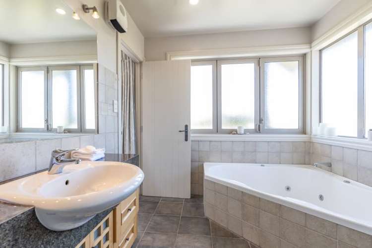 21 Tussock Lane Windwhistle_17