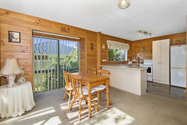 26 Sutton Crescent Papakura_21