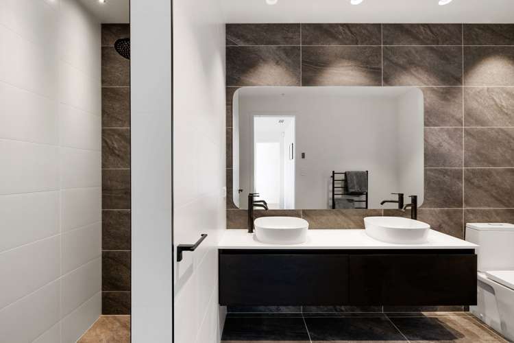 4/11 Kaniera Terrace Cambridge_14