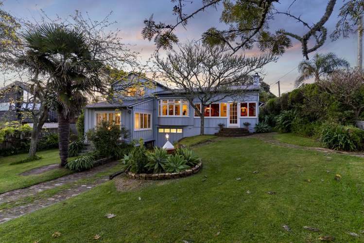 1 Westbourne Road Murrays Bay_1